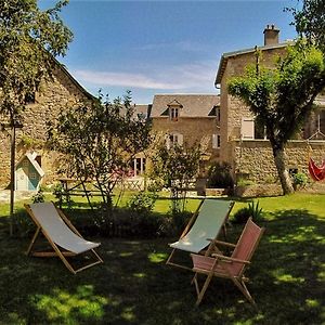 Bed and Breakfast Le Clos Du Barry Severac-l'Eglise Exterior photo