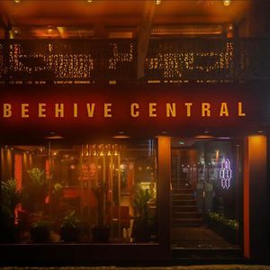 Отель Beehive Central Мале Exterior photo