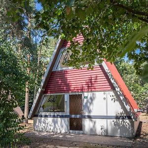 Вилла Restyled Bungalow With Dishwasher, In Natural Surroundings Мирло Exterior photo