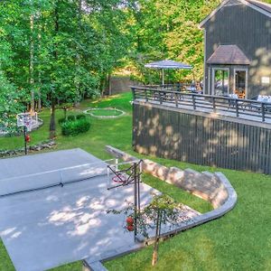 Вилла 7 Bdrm, Pickleball, Bball, Hottub, Firepit, Golf! Jamestown Exterior photo