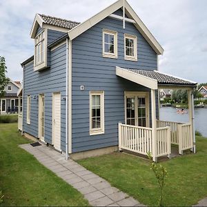 Holiday Home On The Water With Veranda Simonshaven Exterior photo