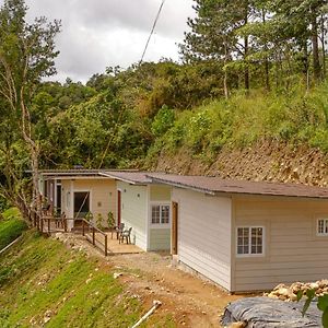 Golden Frog Village El Valle de Anton Exterior photo