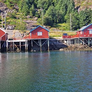 Вилла Explorers Cabin Lofoten Edge Сёрвоген Exterior photo