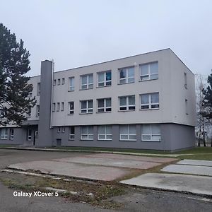 Ubytovna Montaze Kucera Простеёв Exterior photo