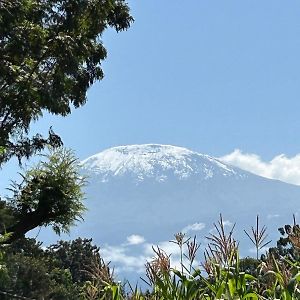 Tukutane Kilimanjaro - Homestay Uru Exterior photo