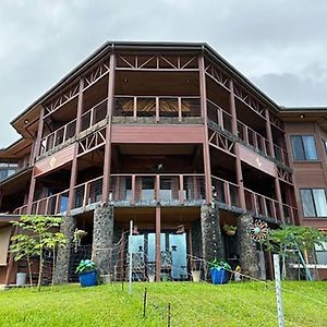 Magic Skies B&B Хило Exterior photo