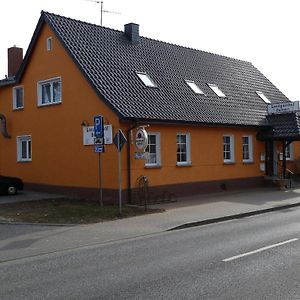 Отель Landgasthof Deinert Гентин Exterior photo