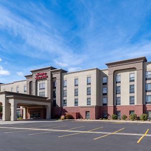 Hampton Inn & Suites Брукингс Exterior photo