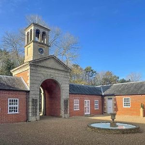 Отель Haveringland Hall Cawston Exterior photo