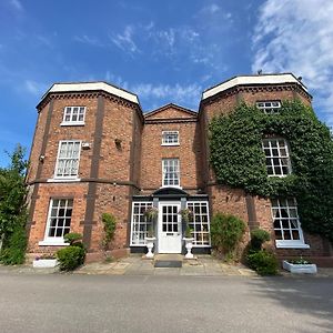 Rossett Hall Hotel Exterior photo