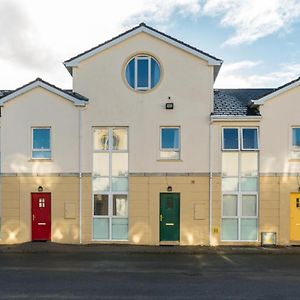 Апартаменты Glancys Accomadation Carrick-on-Shannon Exterior photo