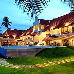 Lemon Tree Vembanad Lake Resort, Kerala Alappuzha Exterior photo