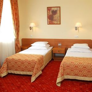 Hotel U Witaszka Czosnow Room photo