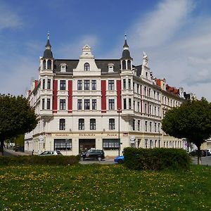 Отель Menzels Pension Drehscheibe Гёрлиц Exterior photo