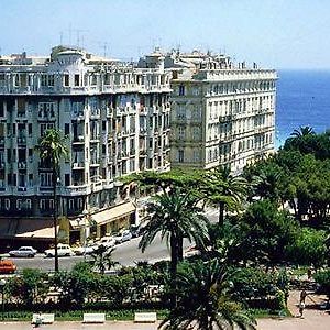 Отель Albert Premier Algiers Exterior photo