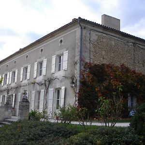 Bed and Breakfast Domaine De Puyrousse Villetoureix Exterior photo