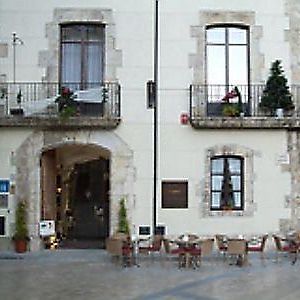 Hotel Comte Tallaferro Бесалу Exterior photo