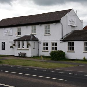 Отель The White Swan Escrick Exterior photo