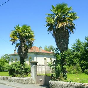 Villa Pradias Loures-Barousse Room photo