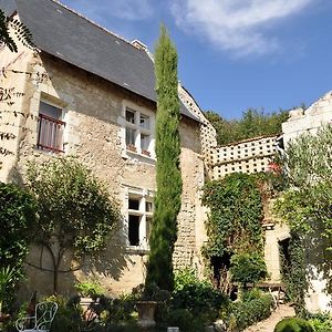 Bed and Breakfast Le Carroy Brion Cinais Exterior photo