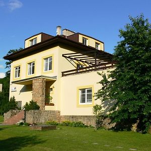 Penzion Tovarnikova Vila Skuhrov nad Belou Room photo