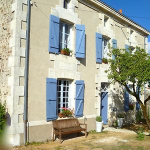 Bed and Breakfast Maison Marie Droux Exterior photo