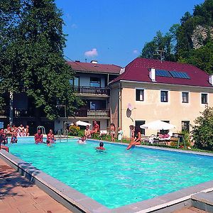 Gasthof Pension Rabl Фёлькермаркт Exterior photo