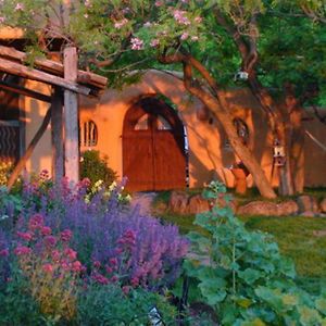 Old Taos Guesthouse B&B Exterior photo