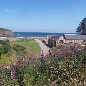 Вилла Mill Of Nethermill Holidays Pennan Exterior photo