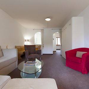 Апартаменты Residenz Alpina Im Kurhaus Ленцерхайде Room photo