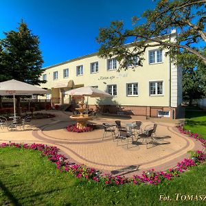 Hotel Kaprys Свидник Exterior photo