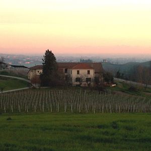 Вилла Cascina Alberta Vignale Monferrato Exterior photo