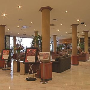 Crowne Plaza Resort Petra Вади Муса Exterior photo