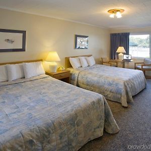 Americas Best Value Inn Порт Клинтон Room photo