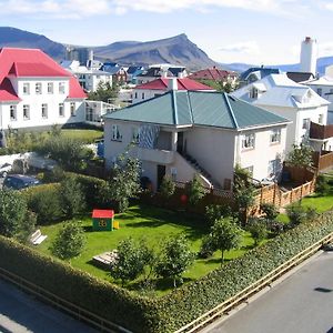 Teigur Guesthouse Акранес Exterior photo