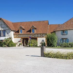 Auberge Du Lac Hotel & Spa Restaurant Gastronomique Мениль-Сен-Пер Exterior photo