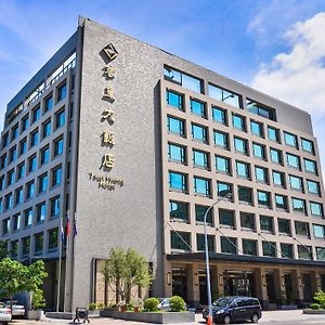 Tsun Huang Hotel Цзяи Exterior photo