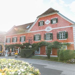 Отель Landgut Riegerbauer Sankt Johann bei Herberstein Exterior photo