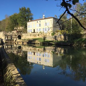 Bed and Breakfast Moulin De Bapaumes Нерак Exterior photo