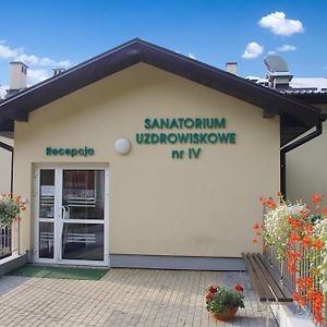 Отель Sanatorium Uzdrowiskowe Nr IV Ивонич-Здруй Exterior photo