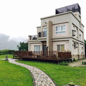 Wang Family B&B Шоуфэн Exterior photo