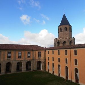 L'Abbaye Ecole De Сорезе Exterior photo