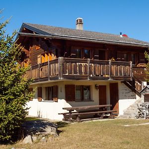 Апартаменты Chalet Fridi Rosswald Exterior photo