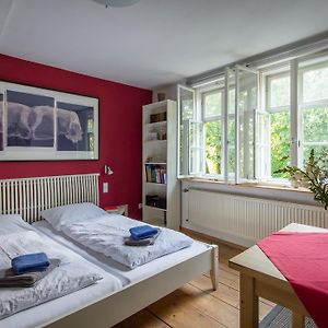 "Goethezimmer" Ferienwohnung Und Zimmer Am Burgplatz Веймар Exterior photo