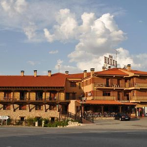 Hotel Langa Сересо-де-Абахо Exterior photo