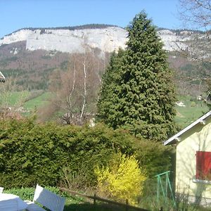 Вилла Gite Meuble Les Centaurees Saint-Martin-en-Vercors Exterior photo