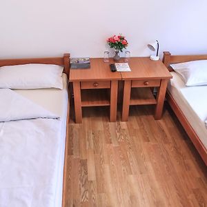 Bed and Breakfast Pansion Centar Тузла Exterior photo