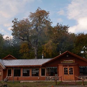 Hotel Y Cabanas Borde Andino Лас Транкас Exterior photo