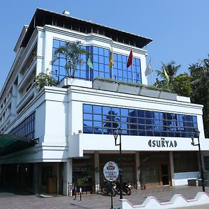 Отель The Surya, Cochin Ангамали Exterior photo