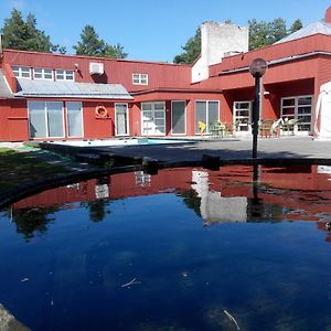 Отель Paatsalu Holiday Center Exterior photo